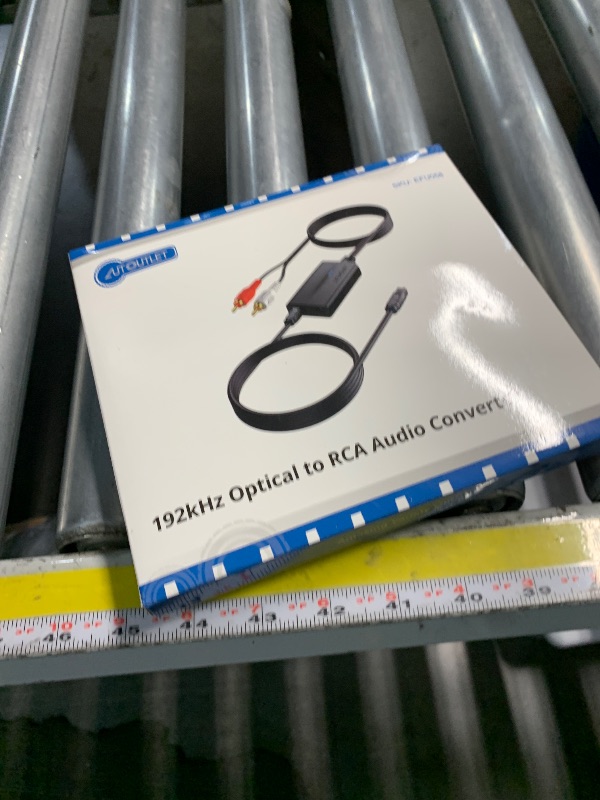 Photo 1 of ***MISSING PARTS***
AUTOUTLET 192kHz DAC Digital to Analog Audio Converter 7ft/2.1m Digital Audio Optical to RCA Male Cable for HDTV, DVD, Blu-Ray Players and Game Consoles