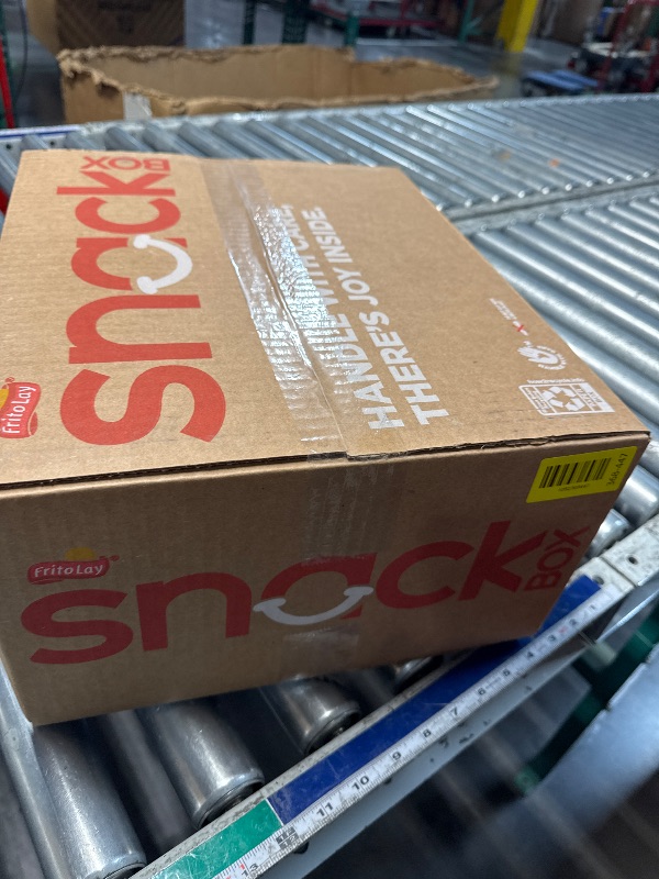 Photo 1 of ** EXP JAN 27,2026** Cheetos Cheese Flavored Snacks, Variety Pack, (Pack of 40)