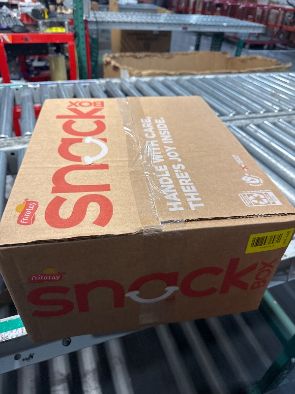 Photo 1 of ** EXP JAN 27,2026** Cheetos Cheese Flavored Snacks, Variety Pack, (Pack of 40)