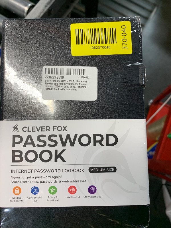 Photo 1 of ***FACTORY SEALED***
Daily Planner 2026-2027, 18-Month Weekly and Monthly Calendar Planner, January 2026 - June 2027, Planning Agenda Book with Laminated Tabs, Flexible Cover, 100GSM Thick Paper, A5 Size,Black