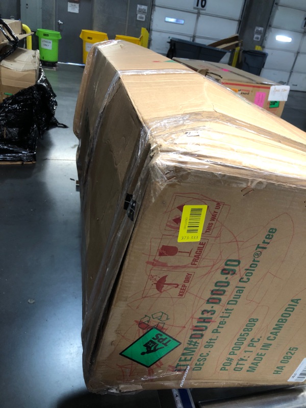 Photo 1 of ***Lights Nonfunctional ***
National Tree Company 9 ft Pre-Lit Dunhill Fir Artificial Christmas Tree, 900 LED Lights, 4,029 Tips, PowerConnect, Foot Pedal, 10 Light Functions, Includes Stand, Green