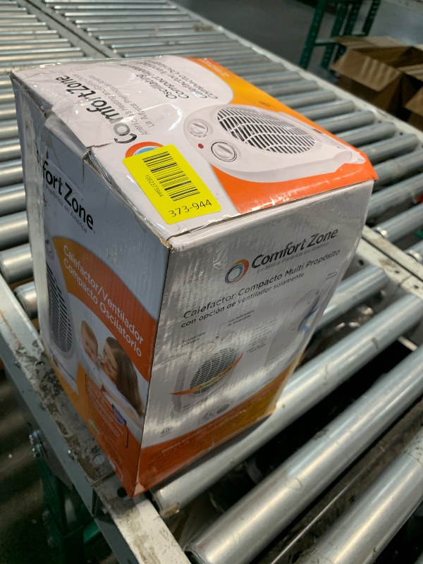 Photo 1 of ***PARTIAL SET - PRICE ADJUSTED***
Comfort Zone CZ50 750/1500-Watt Fan-Forced Oscillating Electric Portable Heater with Adjustable Thermostat, Built-in Overheat Sensor, Safety Tip-Over Switch, and Heat Resistant Housing, White