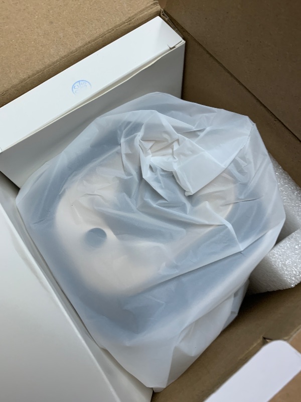 Photo 1 of [ Auto Focus / Keystone] Short Throw Projector with Wifi and Bluetooth 5.4, 1080P Native Projectors 4K, Built in Apps, Mini Portable Proyector for Outdoor Movies (2026 Upgrade, White)