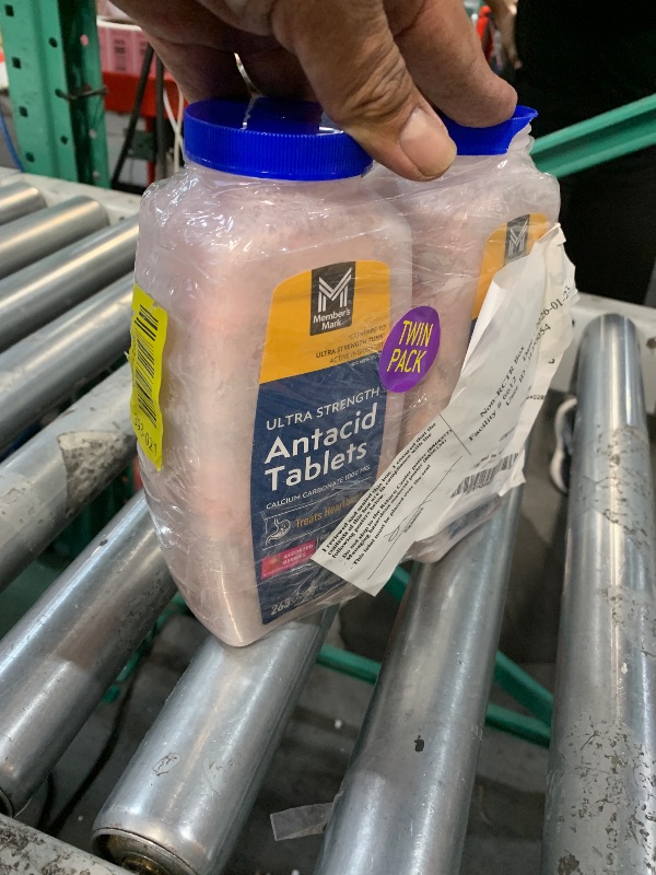 Photo 1 of ***DAMAGED - SEE NOTES/PICTURES***
Members Mark Ultra-Strength Antacid, Assorted Berry, 265 Count (2 Pack)