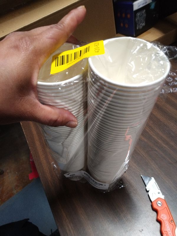 Photo 1 of 100 Park Disposable Hot Coffee Cups - Bulk 8 Oz Paper Cups, Disposable cups