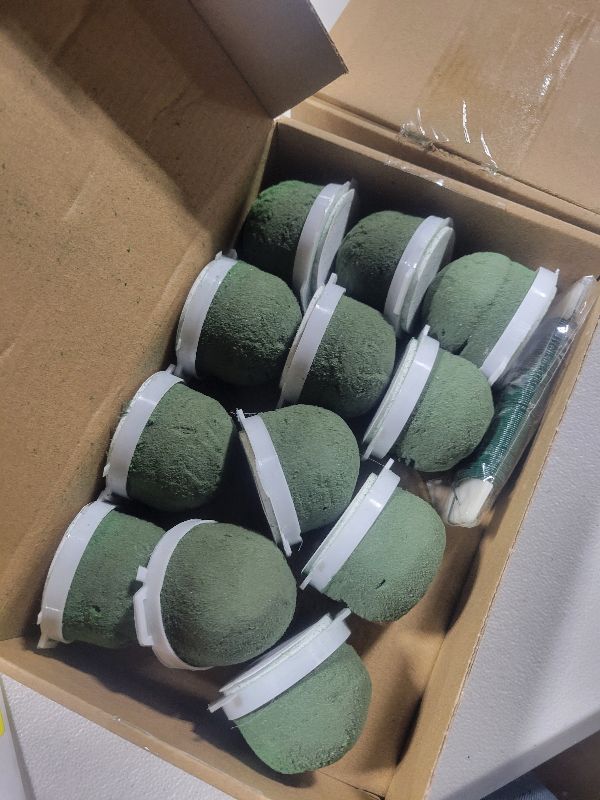 Photo 1 of 24 Pcs Mini Floral Foam Holder Floral Foam Round with 2 Rolls Green Floral Wire Floral Foam Blocks for Table Wedding Wine Bottle Hat Décor (24)