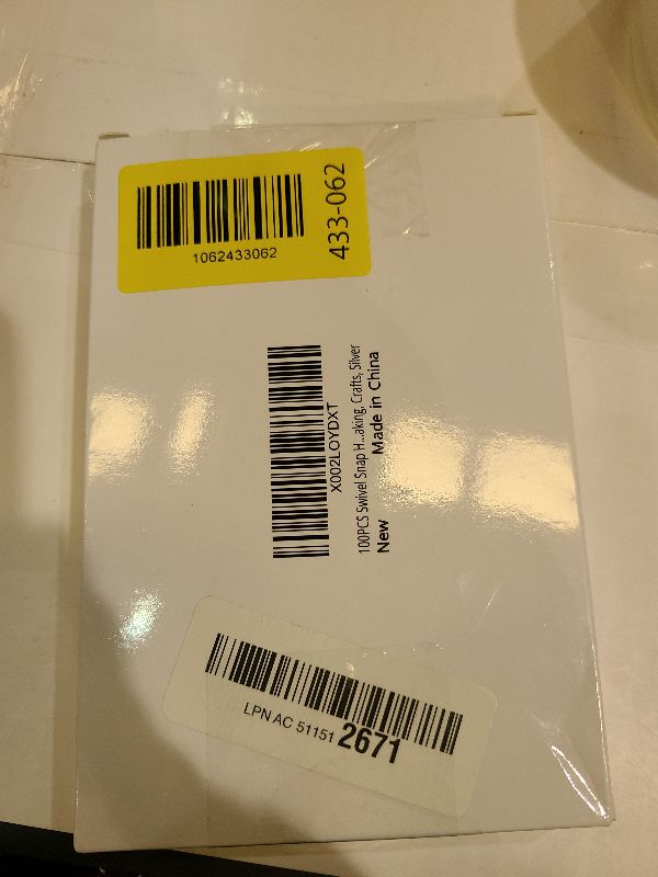 Photo 1 of 100PCS Swivel Snap Hooks with Key Rings, Premium Metal Swivel Lobster Claw Clasps Assorted Sizes (Large, Medium, Small) for Keychain Clip Lanyard, Jewelry Making, Crafts, Silver