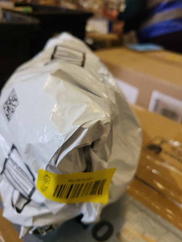 Photo 1 of 10 Pieces Earbud Case, lyfLux Square and Rectangular Headphone Case with Clips for Headphones, SD Memory Cards, Wireless Earplugs