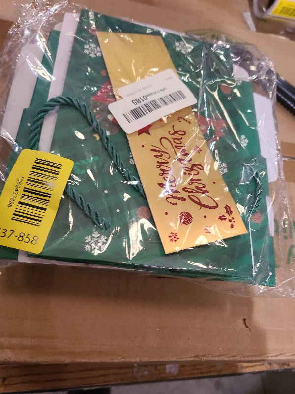 Photo 1 of 16pcs Surprise Gift Boxes for Money, 2025 Newly Folding Pop-Up Explosion Box with Confetti, Christmas & Birthday(Green)