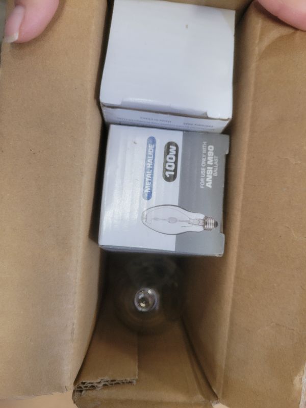 Photo 1 of (3 Pack) MH100/U/MED 100W Metal Halide Bulb ED17 Medium Base Clear