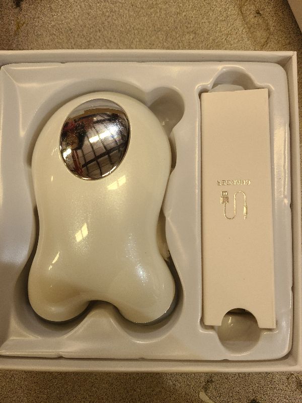 Photo 1 of 2-in-1 Red Light Microcurrent Facial Device | Enhances Lifting & Firming Capabilities | Reduces Wrinkles and Puffiness | Smart Photon Micro-Current Device, Model:EP-300