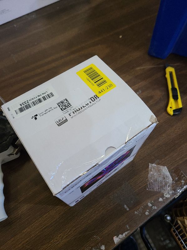 Photo 1 of ?Electric Focus?Magcubic Mini Projector 4K Support, Smart Projector with WiFi 6 and Bluetooth 5.4, 5W Soundbase Speaker, 180° Rotation, Portable Proyector for Home Theater