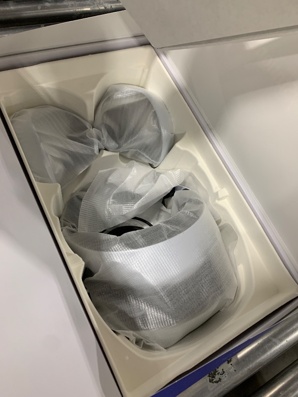 Photo 1 of PlayStation VR2 (PSVR2)