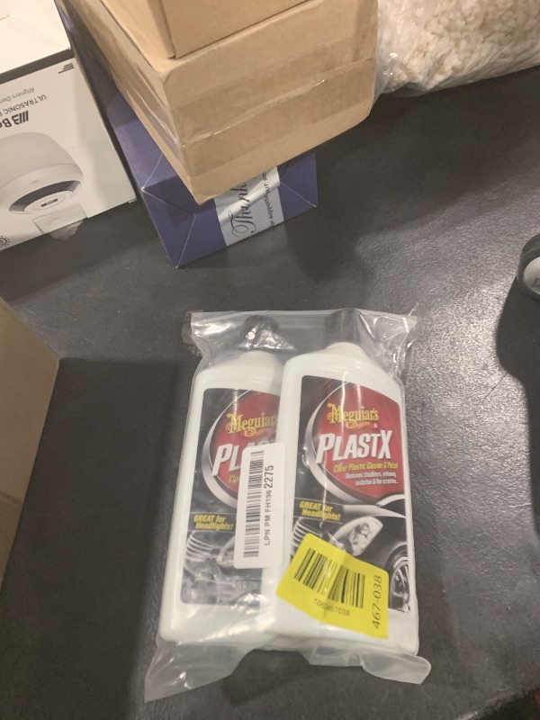 Photo 1 of 10-oz. Clear Plastic Cleaner & Polish