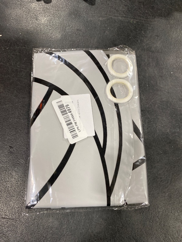 Photo 1 of 10 Pack 18 Inch Volleyball Foil Balloons Helium Metallic Mylar Balloons for Birthday Party Sports Theme World Cup Party Decorations