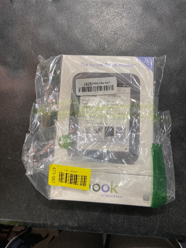 Photo 1 of Nook Barnes & Noble Nook Glowlight 4e eReader 6-inch Touchscreen 8GB Black (Renewed)