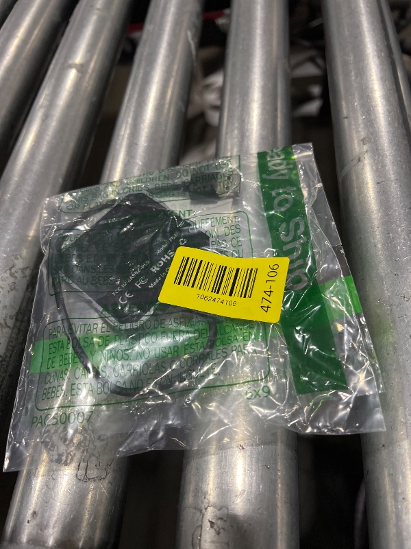 Photo 1 of **INCOMPLETE** SPEC ROAD Wireless CarPlay Adapter for iPhone/Android Auto Wireless Adapter, Support Netflix/YouTube/TF Card, Plug and Play