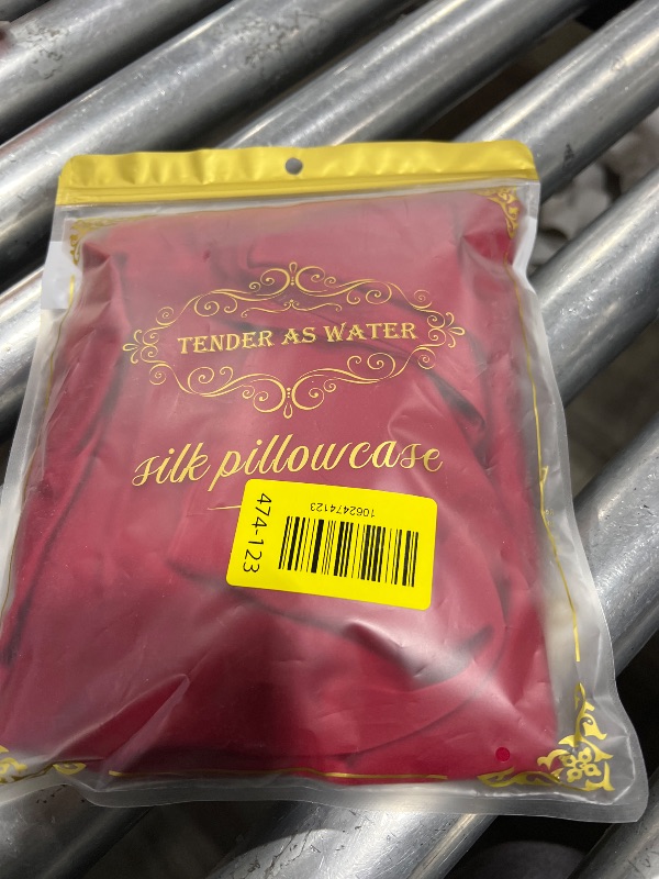 Photo 1 of 100% Mulberry Silk Pillowcase 2 Pack,Standard Size Silk Pillow Cases for Hair and Skin,Silky Smooth Bed Pillow Cover with Hidden Zipper,Natural Silk Pillow Case Set of 2 (Dark Red, Standard 20X26)