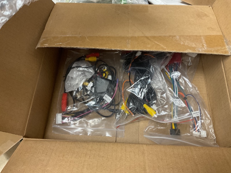 Photo 6 of [8 Core 4G+64G] Android 13 Car Stereo for Mazda 6 2004-2014 with Wireless Apple Carplay Android Auto,9'' Touchscreen Mazda 6 Car Radio with WiFi,GPS Navigation,Bluetooth,FM/RDS Radio,SWC+Backup Camera