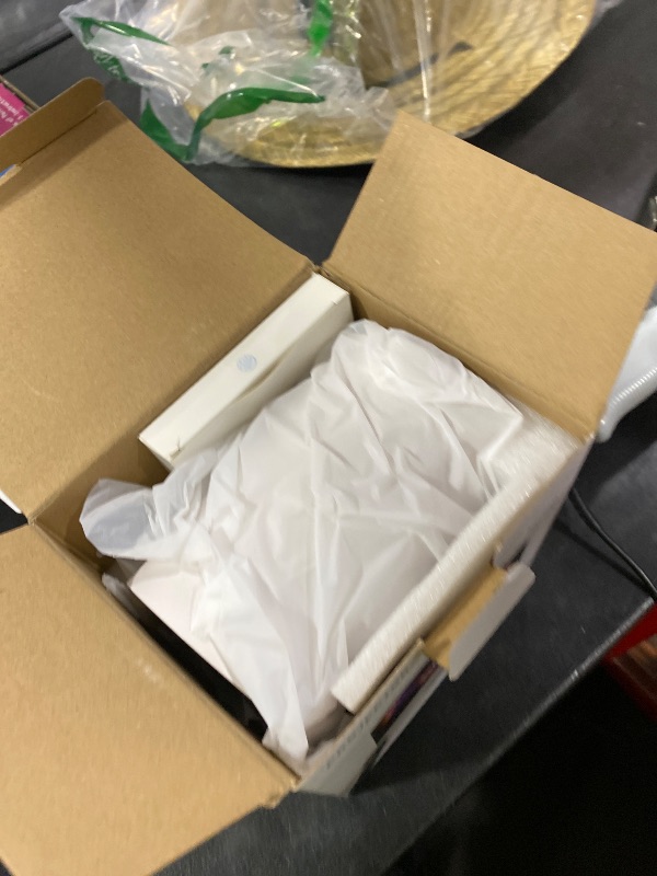 Photo 1 of [Electric Focus]Mini Portable Projector with 4K Support, Bluetooth 5.4 WIFI6, 5watt Sound Base Speaker, 260 ANSI, Android 11, 210° Rotation , Auto Keystone Correction Video Projector HY300 PLUS