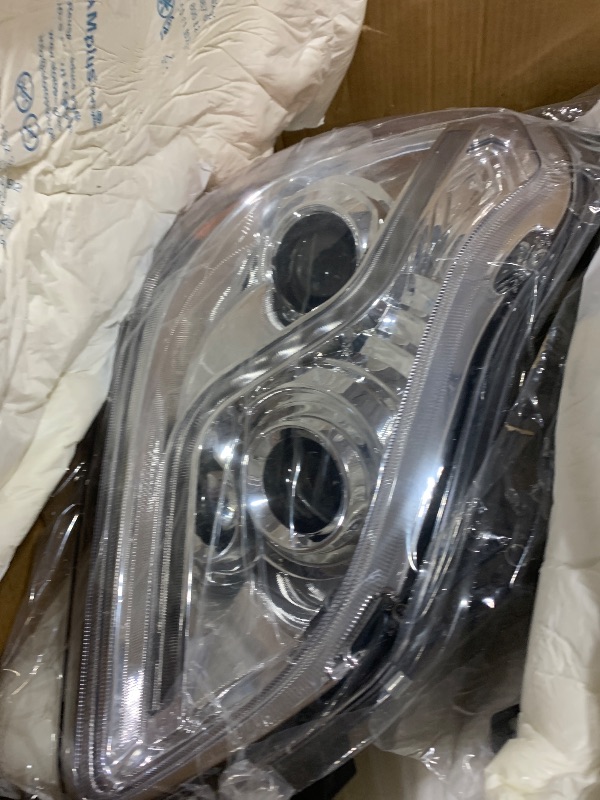 Photo 1 of Sterlix Pair Headlights Assembly for Kenworth T680 2013-2021 LED Projector Headlamps Replacement Left Driver and Right Passenger Chrome
