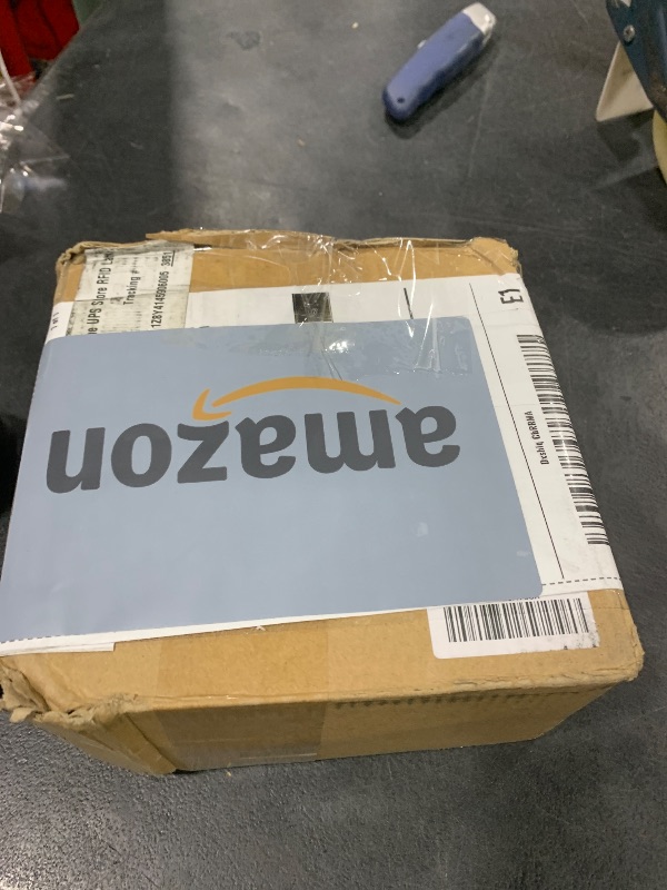 Photo 1 of 1000W Pond Heaters for Outdoor Ponds with Fish, Small Pond Heater with Auto ON/OFF, Floating Pond Deicer with Thermostat-Controlled and LED Indicator, Durable Cast Stock Tank Heater with 10 FT Cord