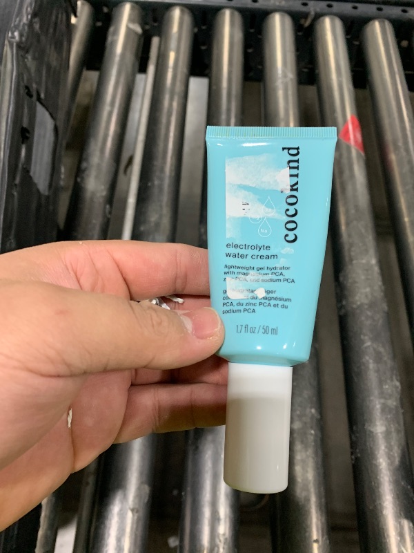 Photo 1 of  Cocokind Electrolyte Water Cream | Lightweight Water Gel Moisturizer | Balanced Hydrating Day Cream for All Skin Types | 1.7 Fl Oz 
