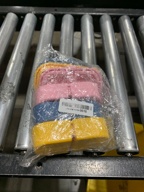 Photo 1 of silicone containers 