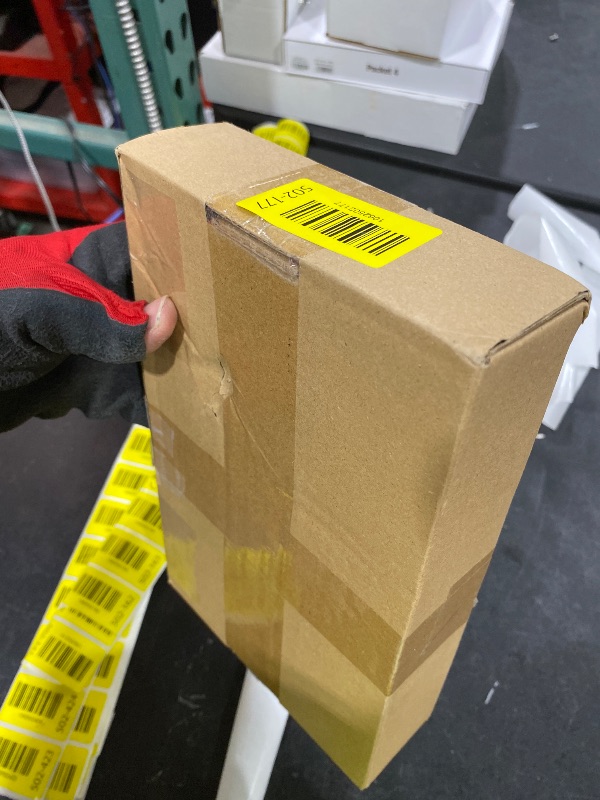 Photo 1 of 10 Pcs Purple Rose Artificial Flower, Faux Silk Flowers With Long Stems, Fake Roses Bulk Bouquet for Decoration Valentine's Day Centerpieces Proposal Bridal Bouquets Shower Party Home Floral Decor