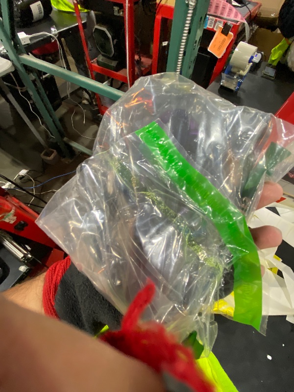 Photo 1 of 10 Pack Aluminum D Ring Key Rings Hiking Clips Locking Carabiner for Hiking Camping Fishing and Outdoor Use?Clips with Screw Gate Multicolored