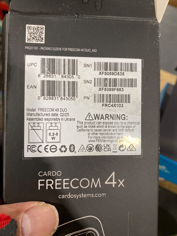 Photo 1 of Cardo Systems FREECOM 4X Motorcycle 4-Way Helmet Bluetooth Communication System Headset Intercom, Universal Bluetooth Connectivity, Waterproof, 40mm Speakers - Dual Pack