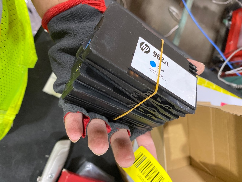 Photo 1 of Derplin 962XL 962 XL High Yield Pigment Ink Cartridge Use for OfficeJet 9012e OfficeJet Pro 9010 9010e 9014e 9015 9015e 9016 9018 9018e 9019 9019e 9020 9020e 9022e 9025 9025e 9028e Printers (4 Pack)