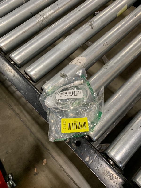 Photo 1 of ???? ???????? Magnetic Charging Cable for Apple Watch Charger,[USB C Port] Wireless Charging Cable Compatible with iWatch Series Ultra/10/9/8/7/6/SE/SE2/5/4/3/2[3.3FT]-White