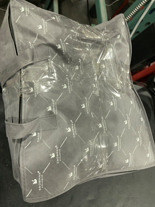 Photo 1 of SNOWMAN Premium Down Comforter Twin Size, Luxurious All Season Duvet Insert with Cotton Blended Fabric, 3D Baffle Box Design Hotel Bedding Comforter (Khaki,68"x90")