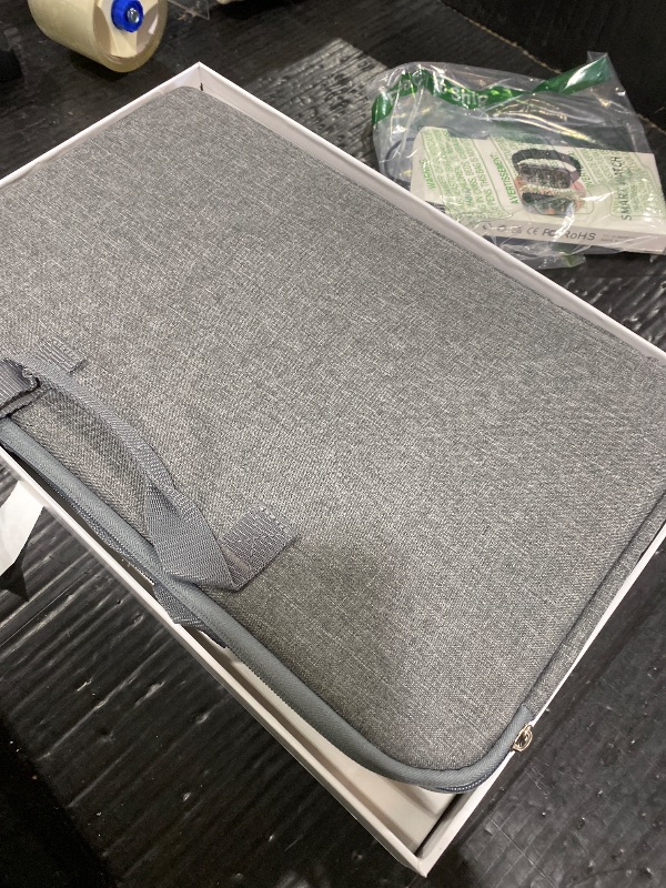 Photo 1 of MT-VIKI 15.6 inch Laptop Screen Extender, Potable Screen for Laptop Only One USB-C Cable Connection, Compatiable with Win/Mac (M1,M2, M3), FHD 1080P, 360° Rotation