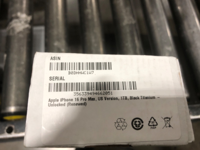 Photo 1 of Apple iPhone 16 Pro Max, US Version, 1TB, Black Titanium - Unlocked (Renewed)