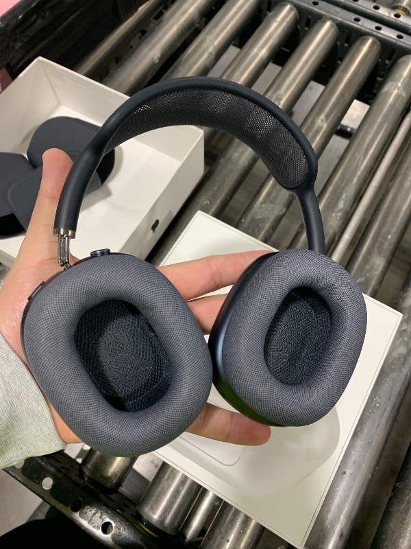 Photo 1 of Apple AirPods Max Wireless Over-Ear Headphones, Pro-Level Active Noise Cancellation, Transparency Mode, Personalized Spatial Audio, USB-C Charging, Bluetooth Headphones for iPhone - Midnight