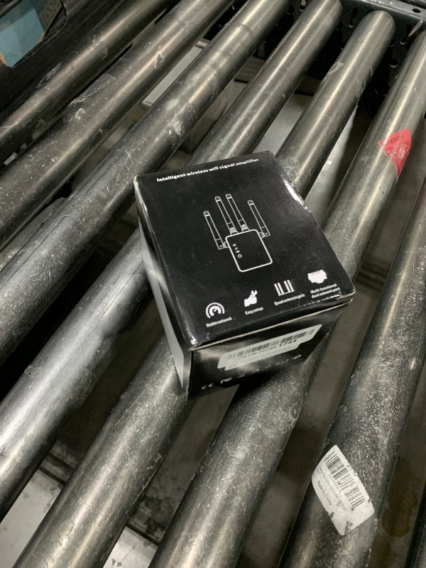 Photo 1 of WiFi Extender,WiFi Extender Signal Booster for for Home & Outdoor,Device Servers Covers Up to 6000 Sq. ft and 35 Devices,Internet Booster,