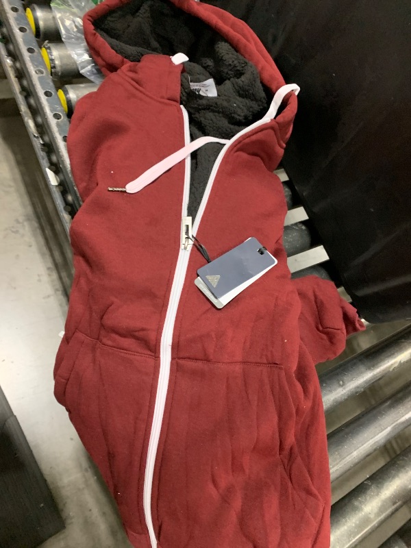 Photo 1 of zity sports fleece lined hoodie
red/white
size:m