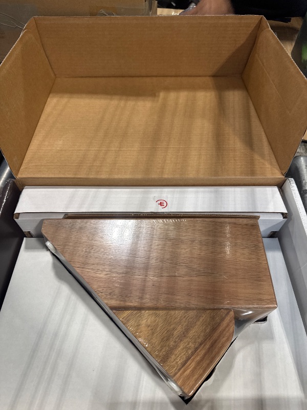 View 3 of ** 10 knifes, 1 scissor **
WÜSTHOF Gourmet 16-Piece Knife Block Set