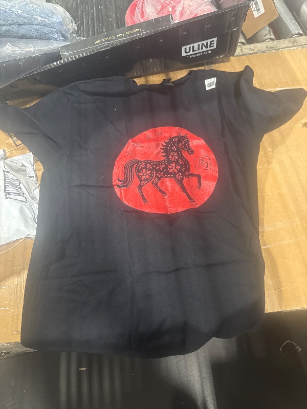 Photo 1 of ******T SHIRT  M