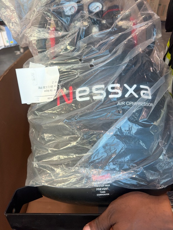 Photo 1 of ****NESSXA***** 5 Gal. 200 PSI Oil Free Portable Vertical Electric Air Compressor C202H