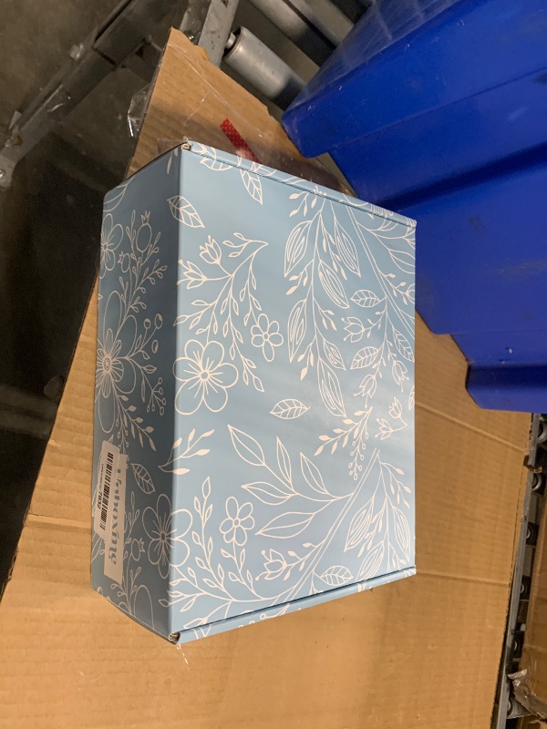Photo 1 of ** MISSING PARTS**Unboxme Lavender Spa Gift Set - Relaxation Gifts For Women - Get Well Soon Gift Basket with Scented Candle, Bath Bomb, Soap - Perfect for Valentine's Day