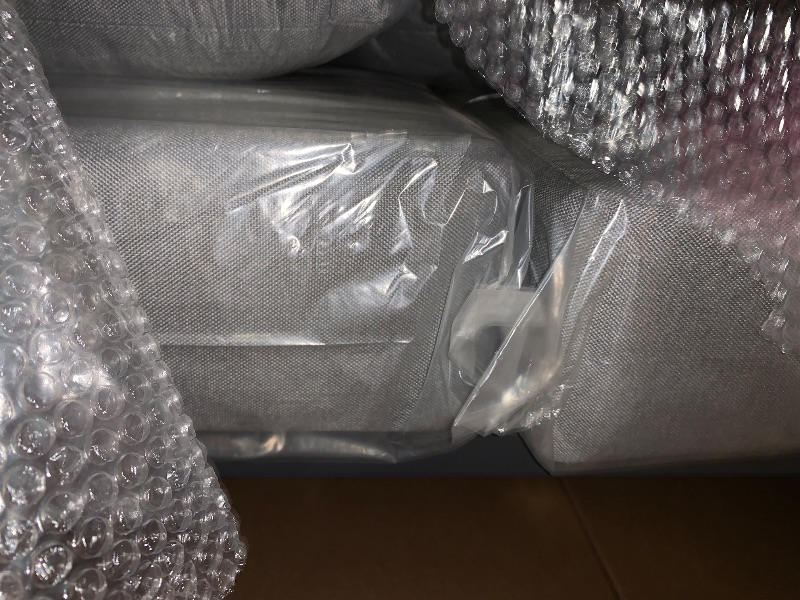Photo 1 of **Final sale no returns allowed ** Please review ratings before purchasing**

**Venta final, no se permiten devoluciones** Revise las calificaciones antes de comprar**


Armen Living Venice 4 Piece Dark Gray Aluminum Outdoor Seating Set with Dark Gray Cus