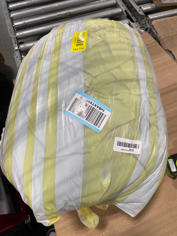 Photo 1 of ***Missing the pillowcases*** Quataly Queen Comforter Sets SageGreen,3PCS Soft Lightweight Breathable Bedding Comforter Sets for All Season, Queen Size(90''×90'' Comforter & 2 Pillowcases)