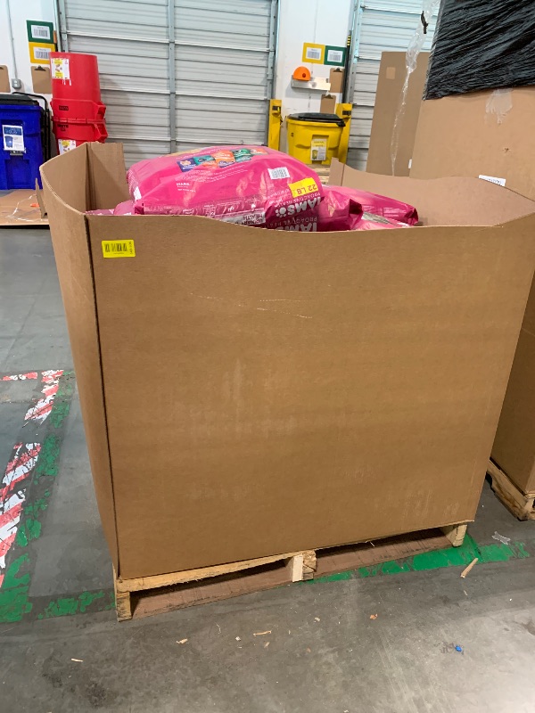 Photo 1 of **** (exp 25-26**** IAMS Proactive Health Dry Cat Food, Urinary Tract Health, Adult Cat Food Dry Recipe with Chicken, 22 lb. Bag,  ixed box pf approximately 50 packs of cat food. Not returnable