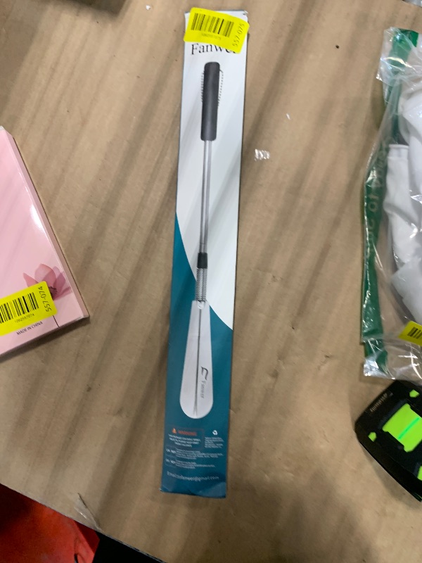 Photo 1 of *MINOR DAMAGE - USED*
Fanwer Extendable Shoe Horn Long Handle for Seniors, Twist to Lock, 16" to 31"Adjustable, Stainless Steel Telescopic Shoehorn for Men Women, Metal Travel Shoe Horn, Shoe Helper Tool