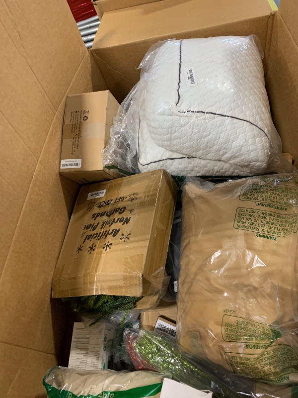 Photo 1 of ***AS IS / NO RETURNS -  FINAL SALE***
***BUNDLED BAG OF  ***
