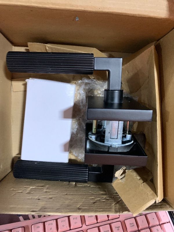 Photo 1 of ***MINOR SCRATCHES, SELLING FOR PARTS, FINAL SALE***Mega Handles Ridge Privacy Door Handle - 1 Pack Reversible Interior Black Door Handle, Heavy Duty Bed & Bath Door Handles with Privacy Door Lock, Fits All Standard Doors - Matte Black***MINOR SCRATCHES, 