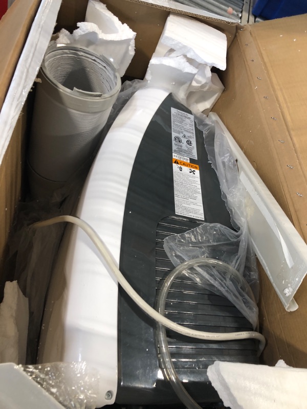 Photo 1 of ****FINAL SALE. NO RETURN. VIEW NOTES**** Shinco 12,000 BTU Portable Air Conditioner, Portable AC Unit with Built-in Cool, Dehumidifier&Fan Modes for Room up to 400 sq.ft, with Remote Control, 24 Hour Timer, Installation Kit